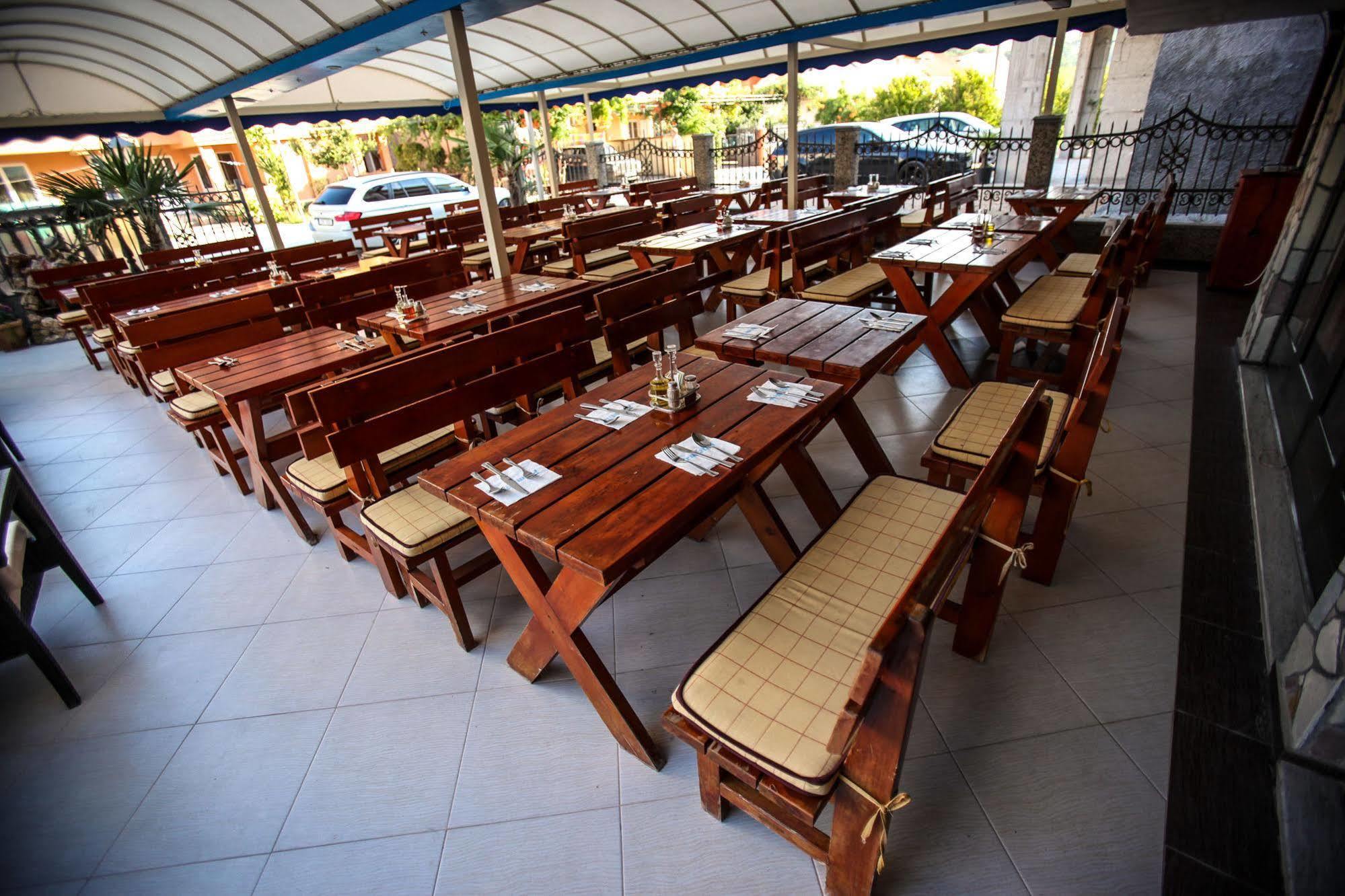 Spa Hotel Montefila Ulcinj Buitenkant foto
