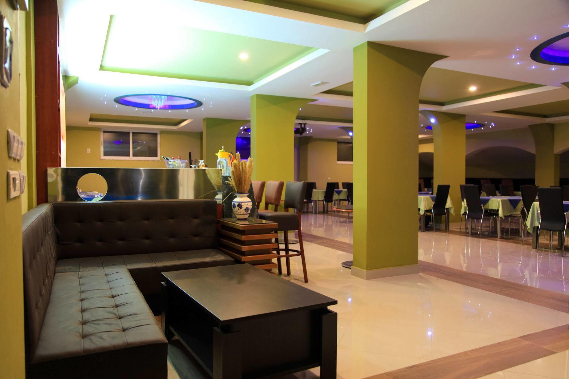 Spa Hotel Montefila Ulcinj Buitenkant foto